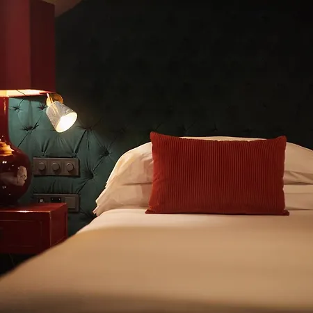 - Adults Only Otel 5*