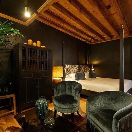 - Adults Only Otel 5*